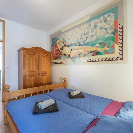 3 Bedroom Beautiful In *