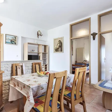 In With Kitchen *